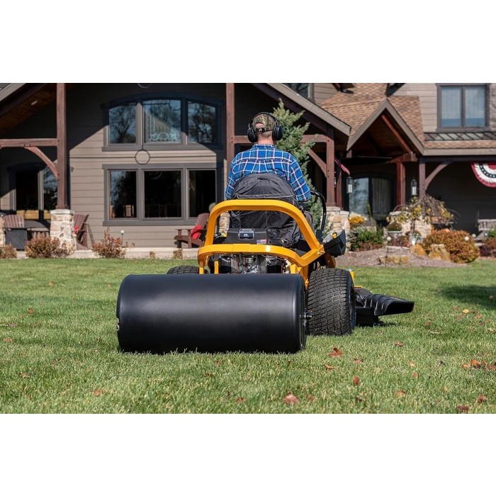 45-0606 AGRI-FAB Rodillo de remolque de polietileno para césped (18" x 36")